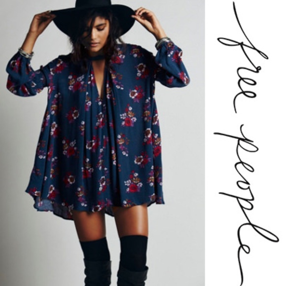 Free People Tops - Free People Tree Swing Tunic Top XS Blue Floral
